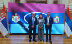 28. октобар 2024. Чланови ПГП са Немачком Снежана Пауновић и Ристо Костов са послаником и шефом AfD фракције немачког Бундестага Тином Хрупалом